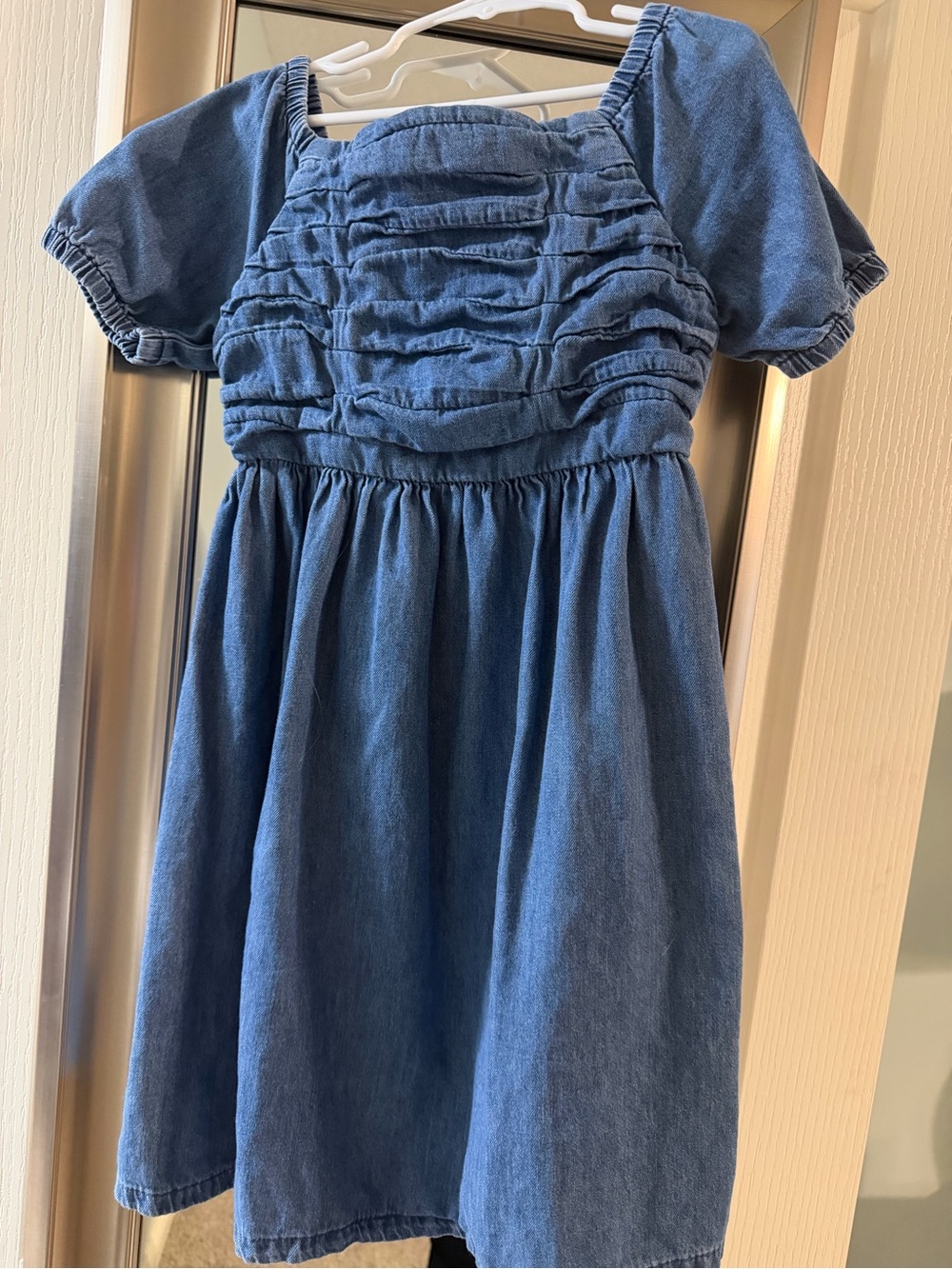 OshKosh 100% Cotton Denim Smocked Kids Dress size 8